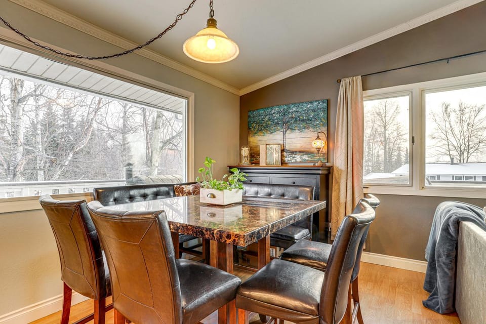 Theater Room + Fire Pit: Anchorage Family Retreat House in Anchorage