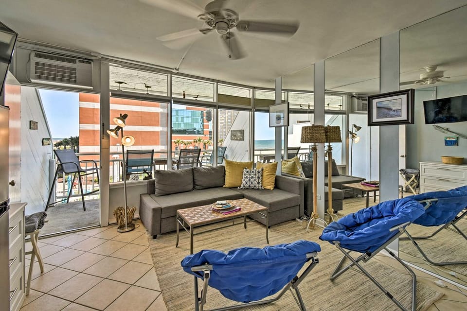 Oceanfront Resort Studio on Virginia Beach! Apartment in Virginia Beach