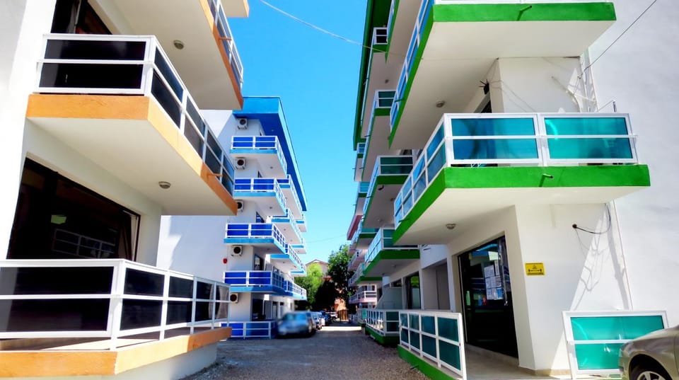 Magic Costinesti Apartment hotel in Constanța County