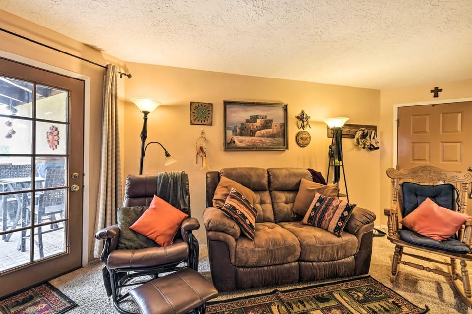 Mountain-View Angel Fire Condo: Walk to Skiing House in Angel Fire