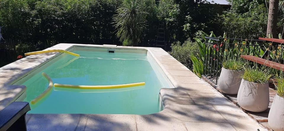 Cabaña Isla Paihuen House in Buenos Aires Province