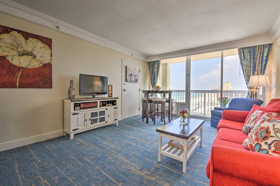 Daytona Beachfront Condo w/ Ocean View House in Holly Hill