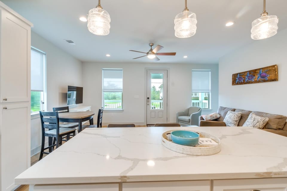 Modern Waveland Home w/ Deck - Walk to the Beach! House in Waveland