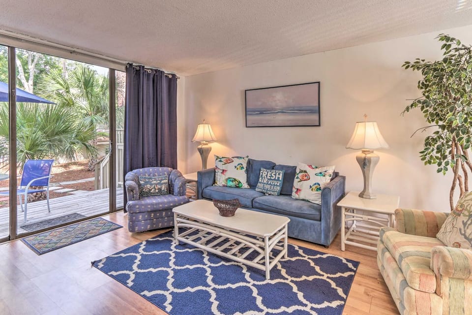 Patio & Walk to Beach: Hilton Head Island Townhome House in South Forest Beach
