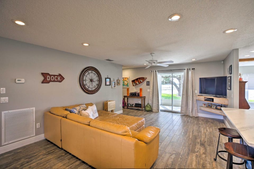 Waterfront Lake Placid Home w/ Dock & Fire Pit House in Lake Placid