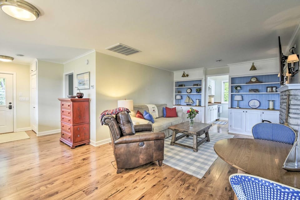 Ephraim Home w/ Yard - Walk to Lake Michigan! House in Ephraim