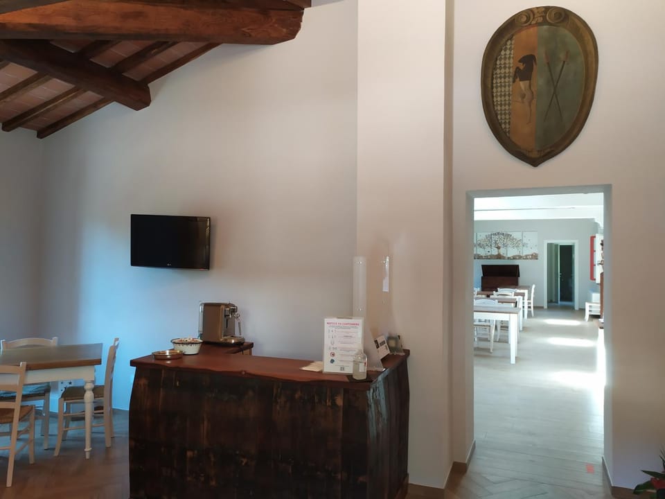 Communal lounge/ TV room