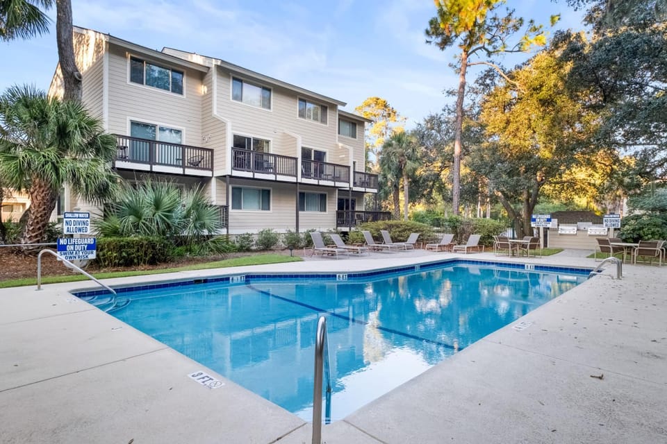 Family-Friendly Hilton Head Villa: Walk to Beach Villa in South Forest Beach