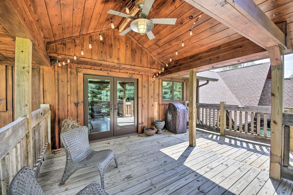 Bloomington Cabin, Mins to Campus/Lake Monroe Cabin in Indiana