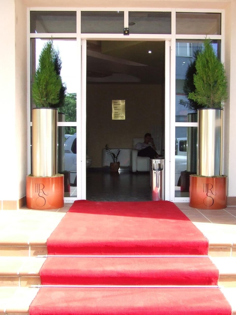 Facade/entrance, Decorative detail
