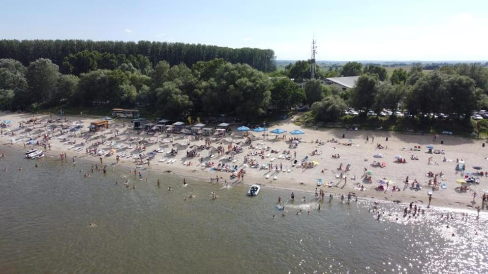 Day, Natural landscape, Beach, River view, sunbed