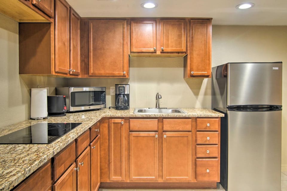 CO Springs Apartment < 6 Mi to Garden of the Gods! Apartment in Colorado Springs