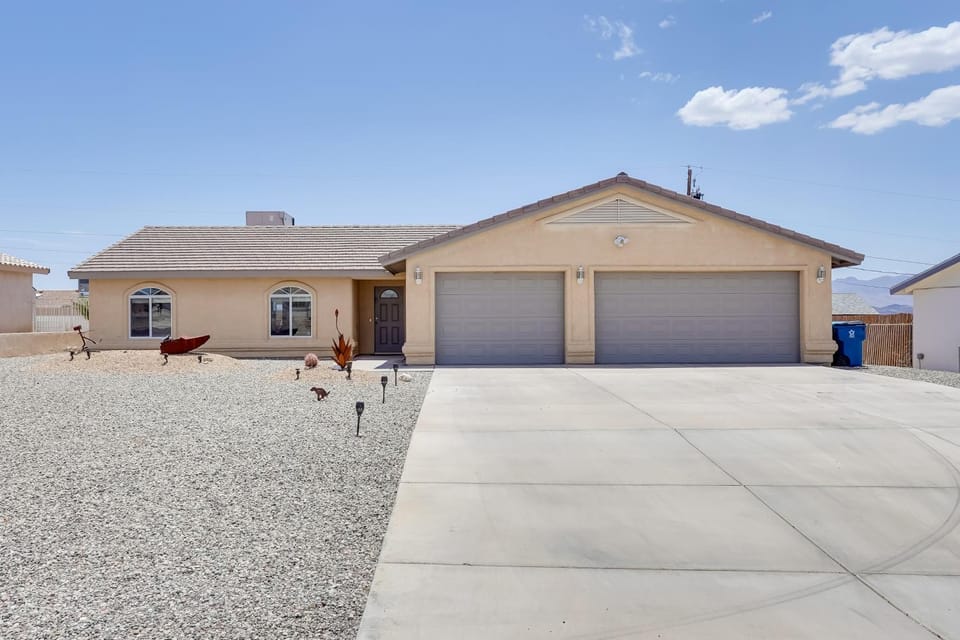 2 Mi to Lake & Dtwn: Lake Havasu City Home! House in Lake Havasu City