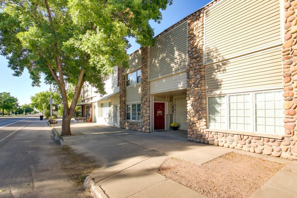 Main Street Townhome - 12 Miles to Bear Lake! House in Idaho