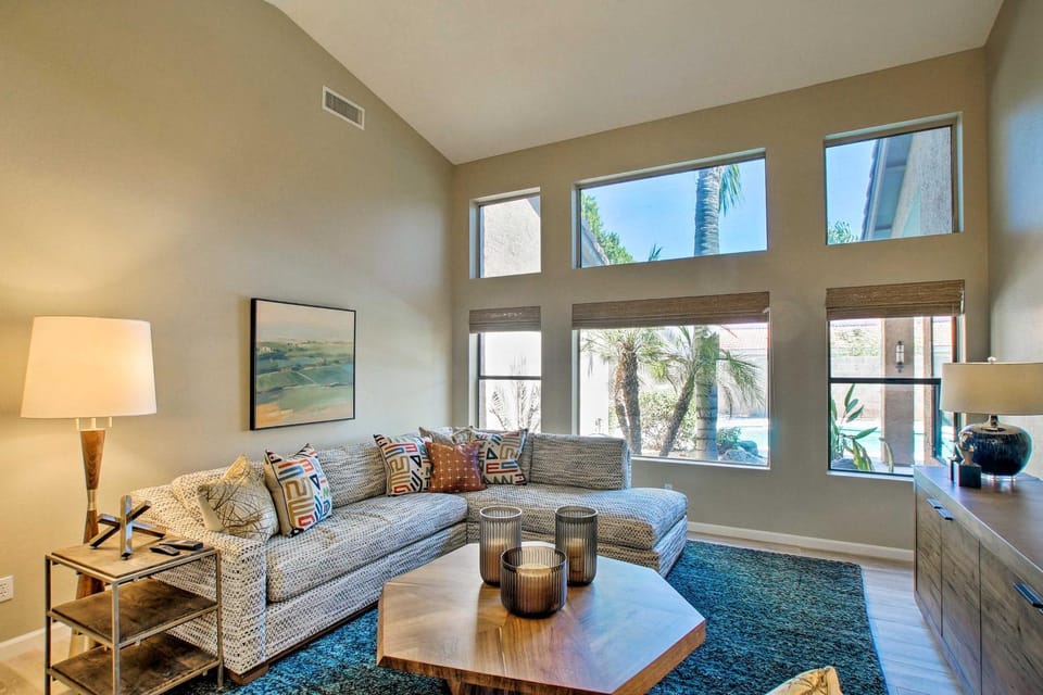 4 Mi to TPC Scottsdale: Family Home w/ Hot Tub! House in Scottsdale