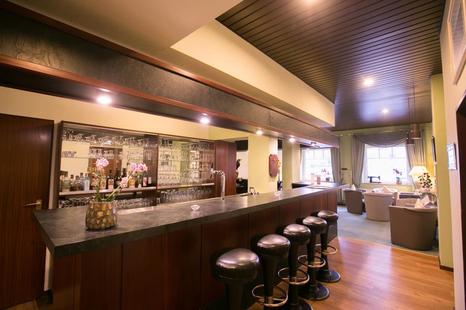 Lounge or bar