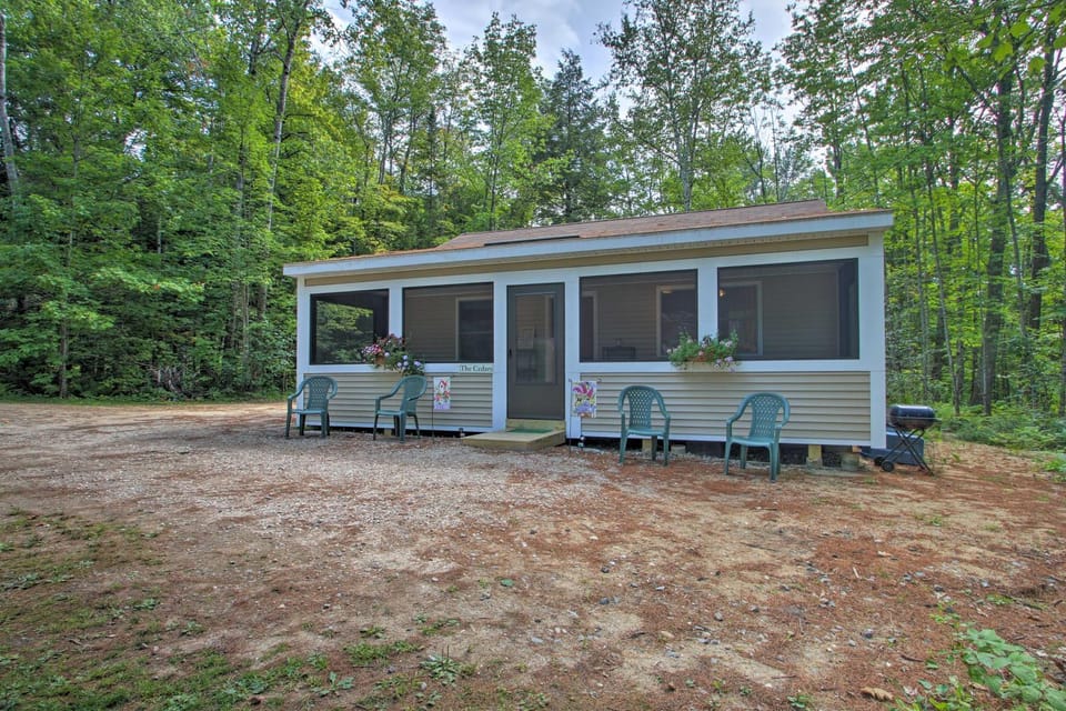 'The Cedars' Cabin w/ Beach Access on Panther Pond Cabin in Casco