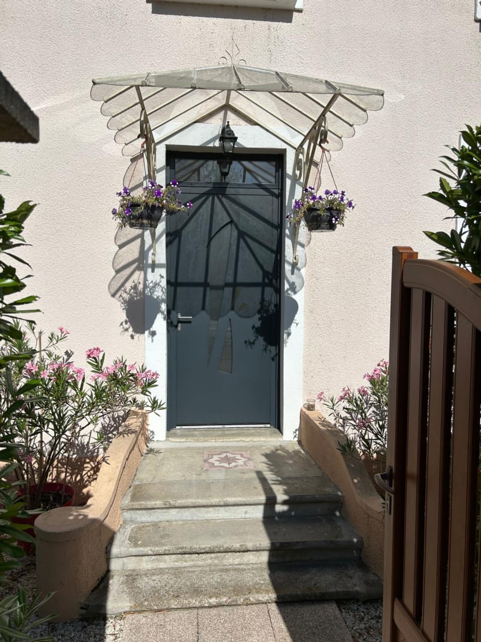 Les Géraniums Vacation rental in Bourgogne-Franche-Comté