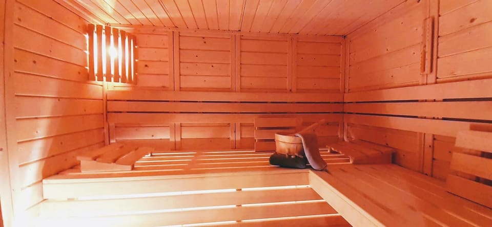 Sauna, Spa and wellness centre/facilities