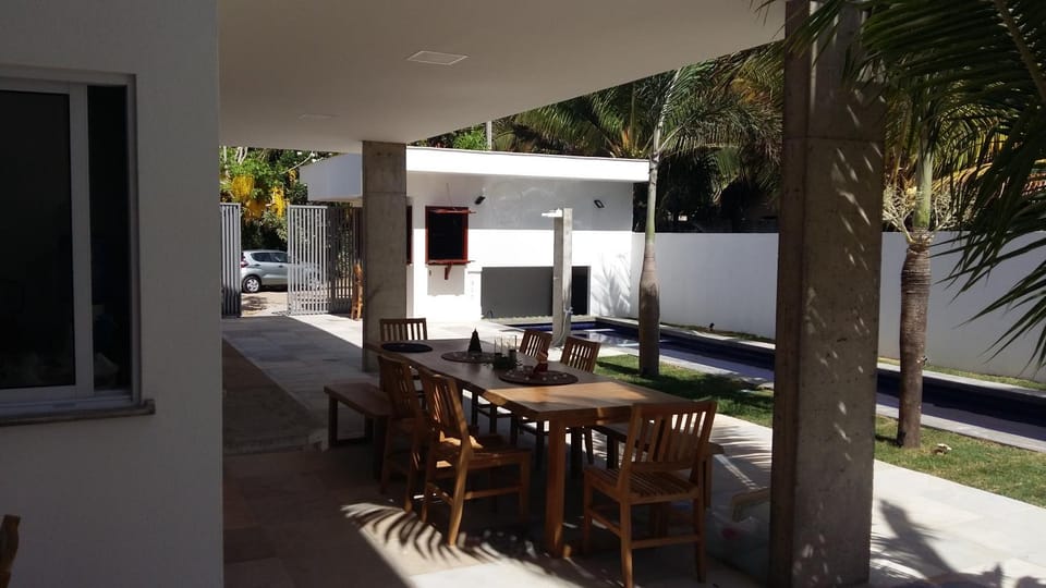 Patio, Lounge or bar, Dining area