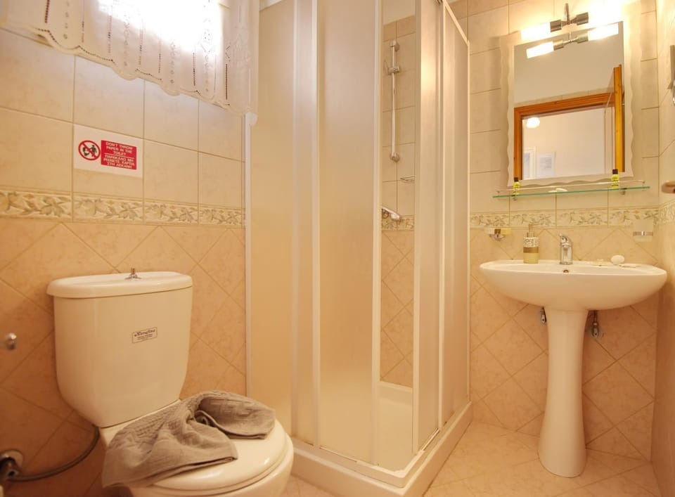 Alexandra Studios Apartment in Sporades, Greece