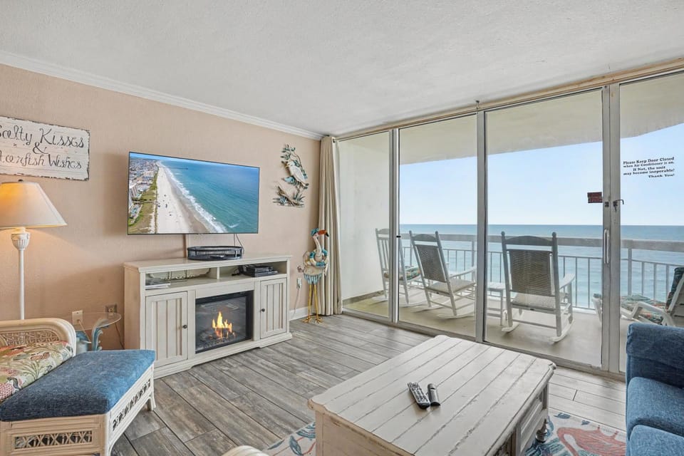 0801 Waters Edge Resort condo Apartment in Garden City