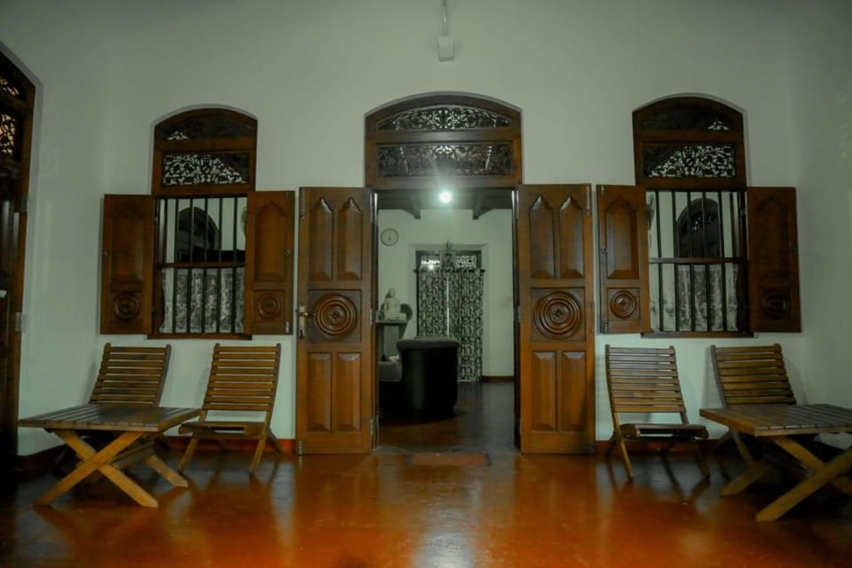 Colonial House Apartment in Southern Province