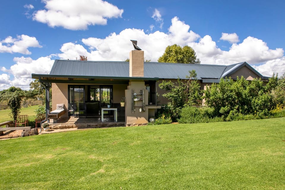 Property building, Garden view