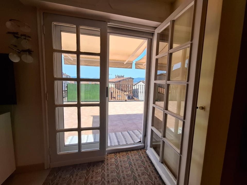 Luna - Disfruta de Ourense en este piso con terraza en el casco histórico Apartment in Ourense