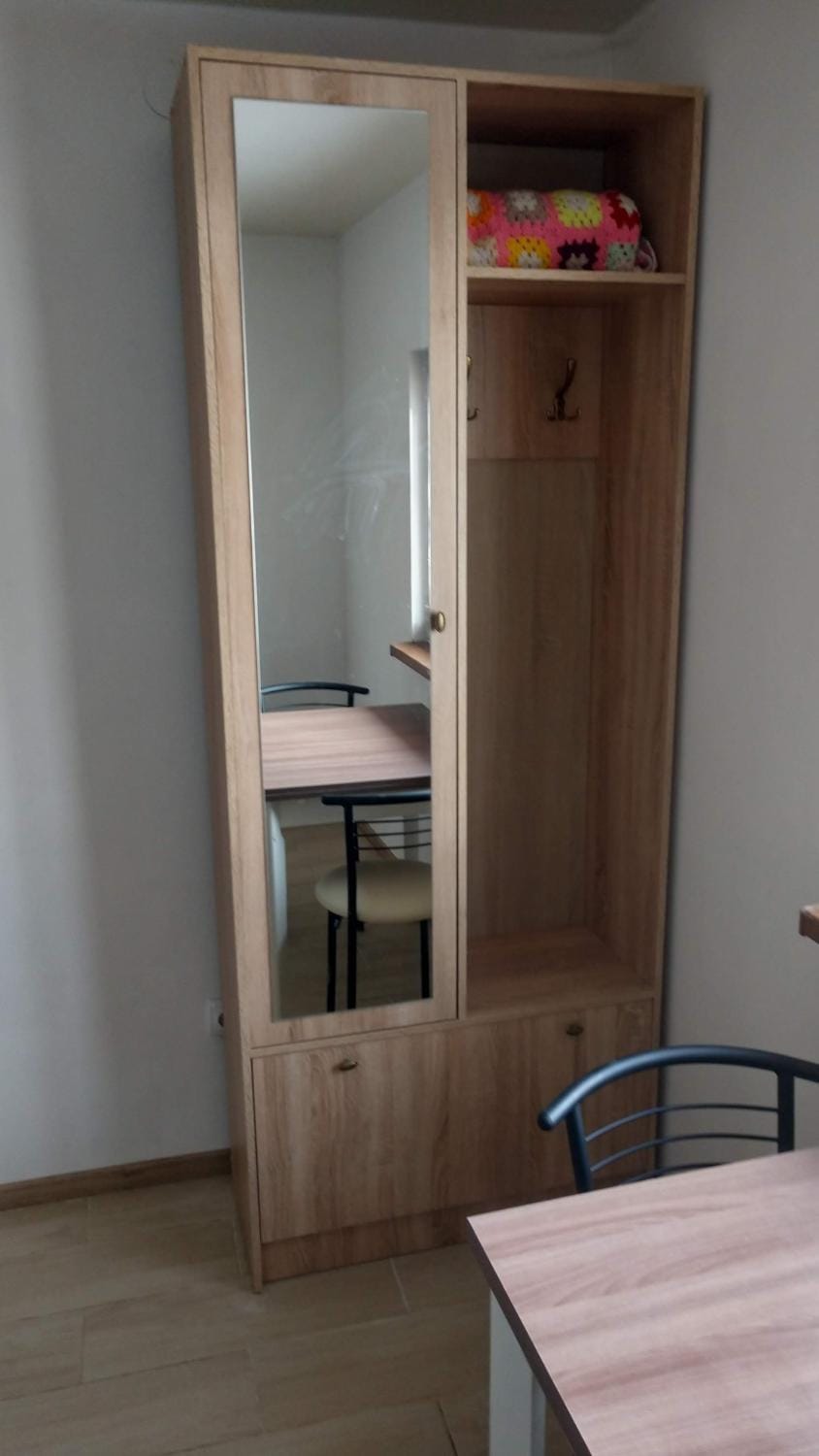 wardrobe
