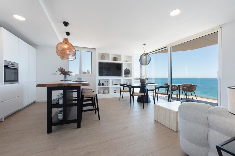 Modern sea front Sea Water Apartment in Alicante