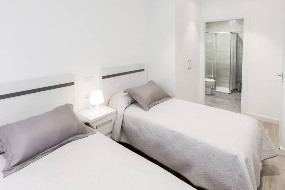 Apartamento 1º B · Apartamentos La Catedral Apartment in Logrono