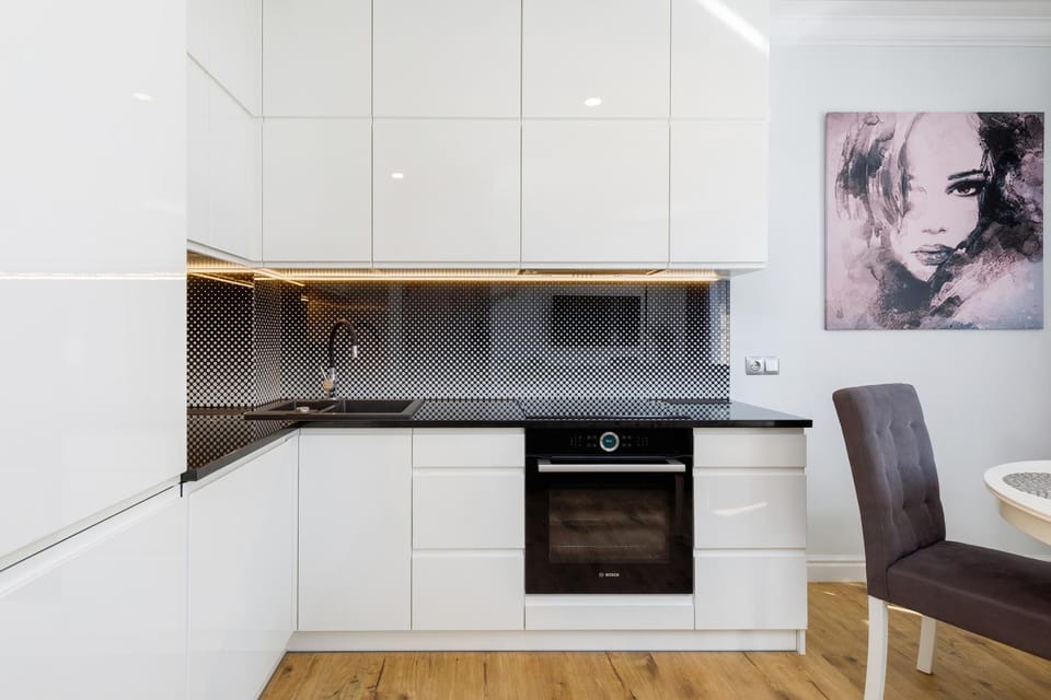 Kitchen or kitchenette, stove