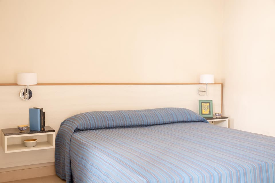 Bed, Decorative detail, Bedroom