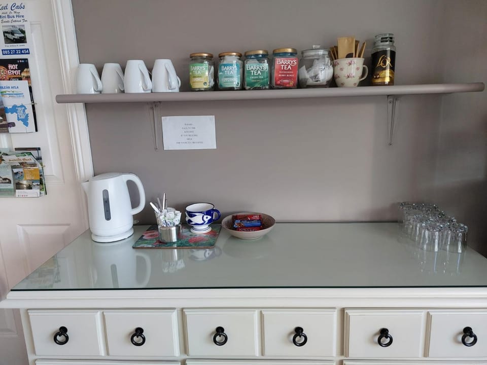 Coffee/tea facilities
