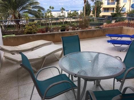 Patio, Balcony/Terrace