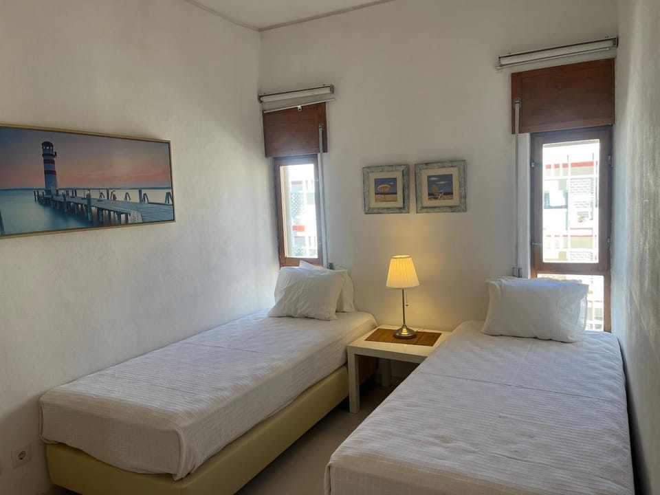 Armação de Pêra - Beach Apartment - Sea View- Walk to the Beach - Algarve Apartment in Faro District