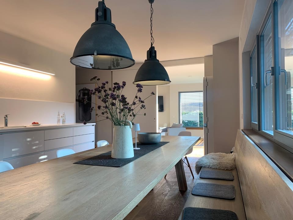Property building, Kitchen or kitchenette, Living room