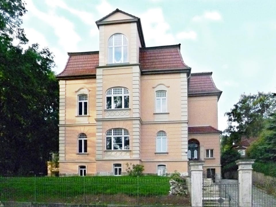 Villa Ingrid Apartment in Weimar