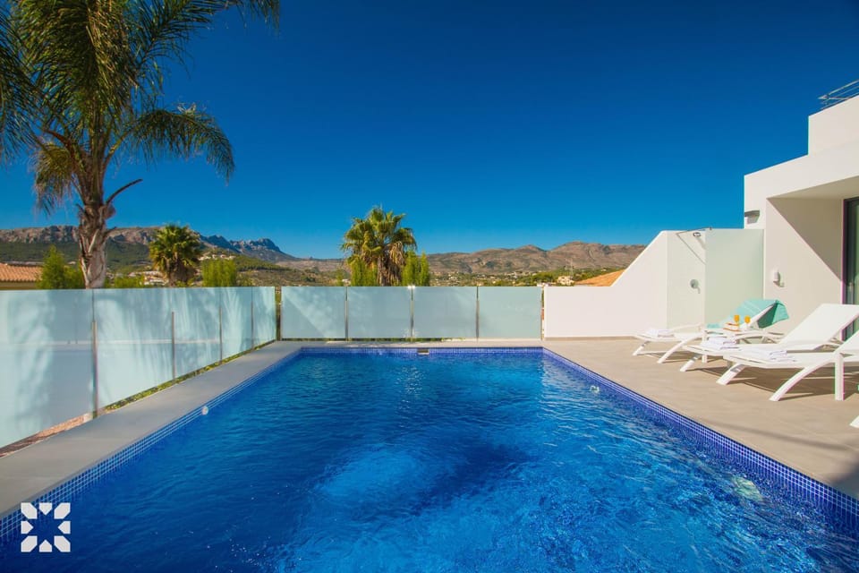 Patio, Day, Natural landscape, Mountain view, Pool view, Swimming pool, sunbed