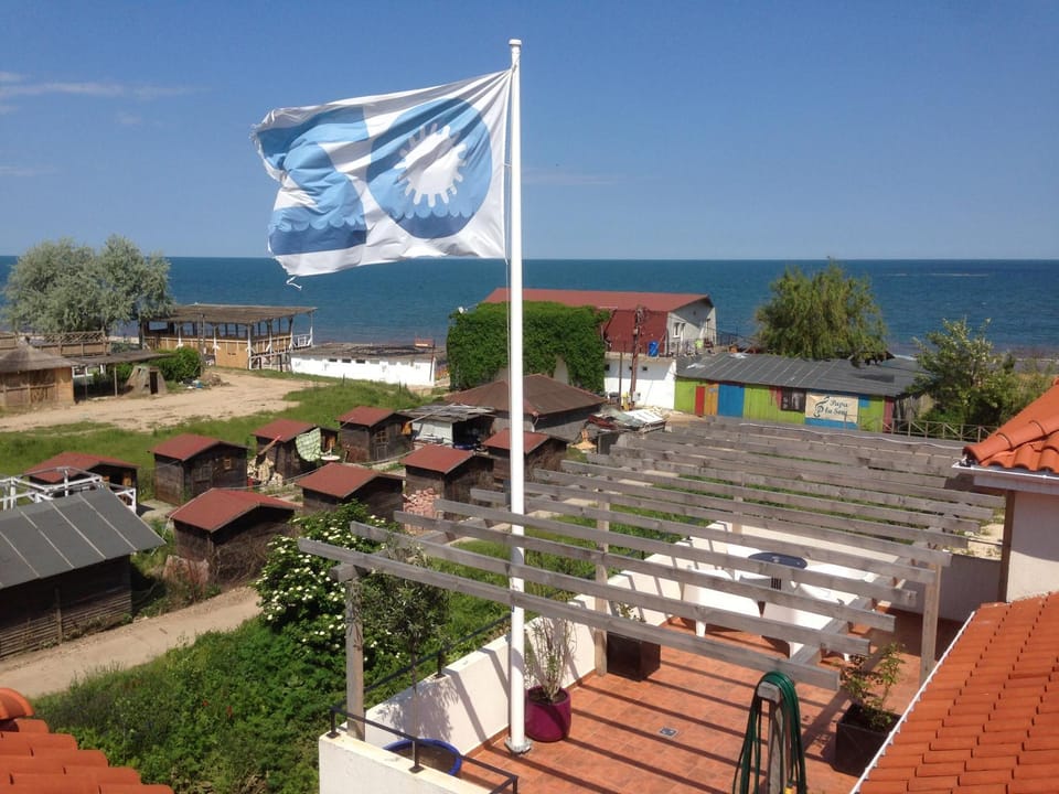Day, Sea view
