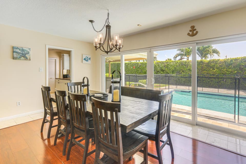 Riviera Beach Vacation Home w/ Pool: Walk to Beach House in Riviera Beach