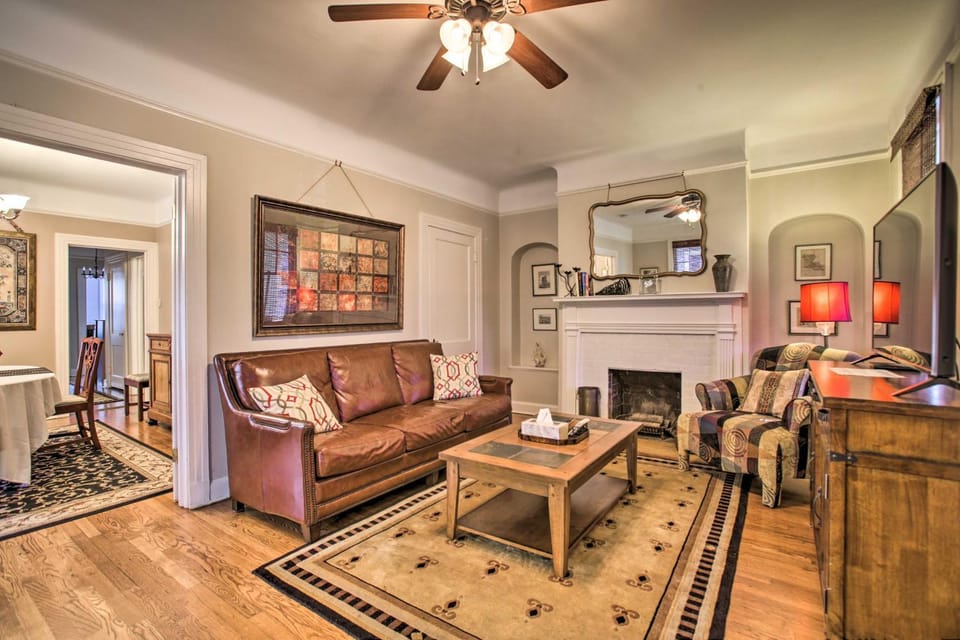 Soul & Style! Duplex Near French Quarter w/ Porch House in New Orleans