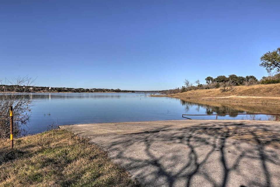 Secluded Home - Canyon Lake View Near Boat Launch! House in Canyon Lake