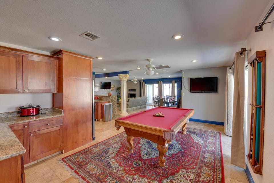 Elegant Home w/ Pool Table: 3 Mi to Vegas Strip! House in Las Vegas
