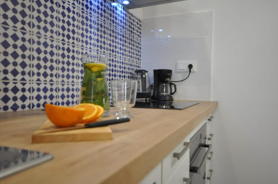 Coffee/tea facilities, Kitchen or kitchenette