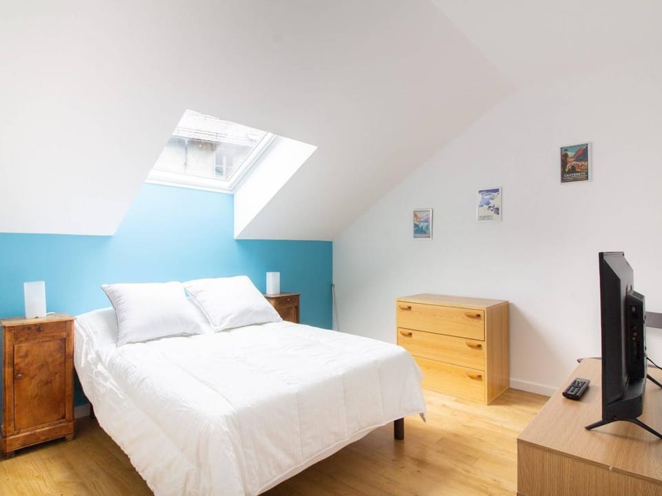 Appartement duplex 8 pers. centre ville Cauterets, parking, WIFI - FR-1-401-182 Apartment in Cauterets