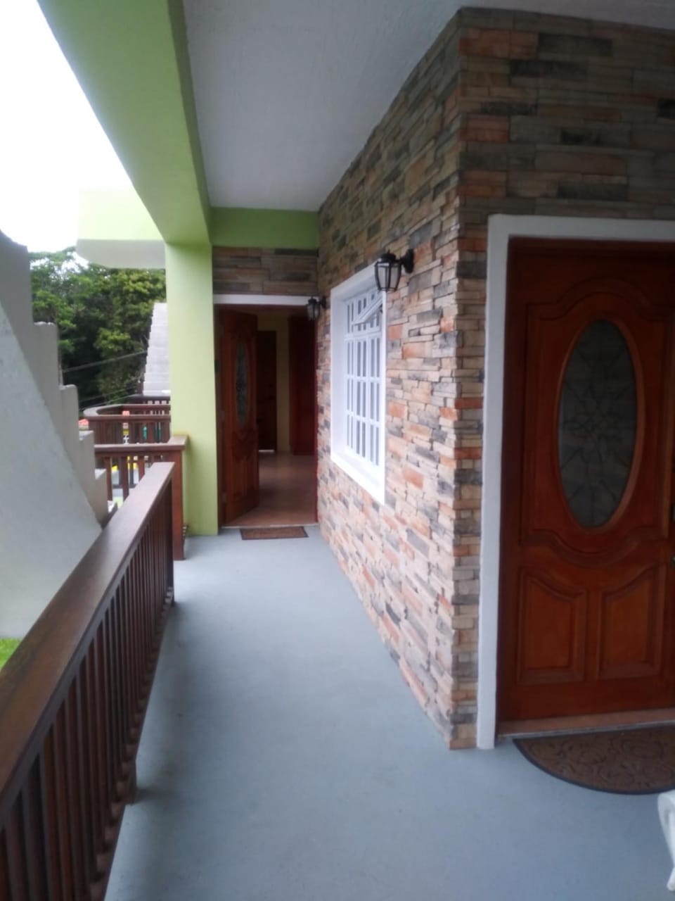 Facade/entrance, Balcony/Terrace