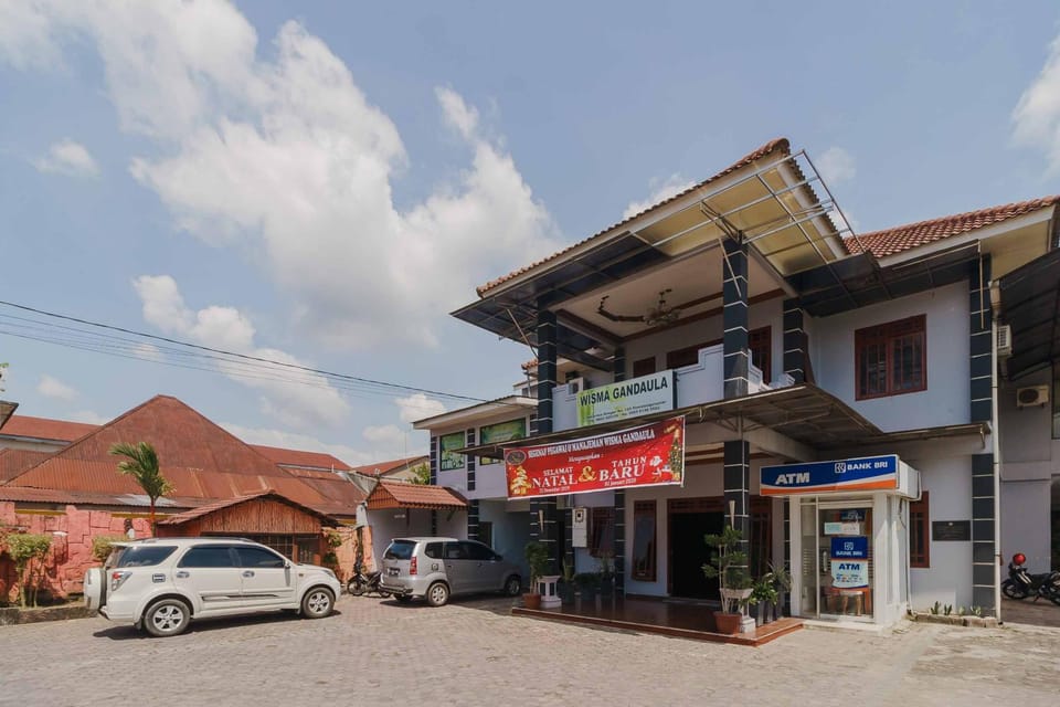 RedDoorz near RS Harapan Pematang Siantar Bed and Breakfast in Indonesia