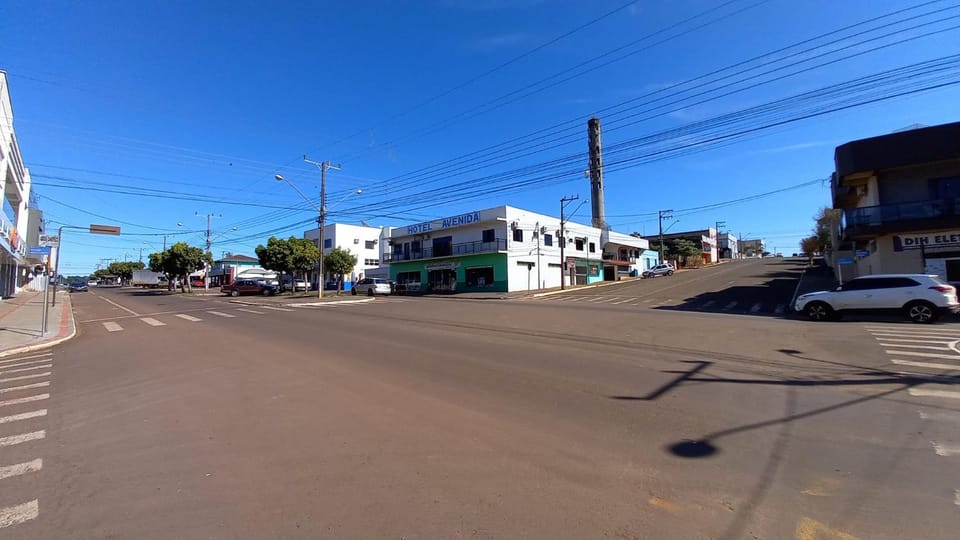 Hotel Avenida - Hotel do Morais - Salto do Lontra Inn in State of Paraná